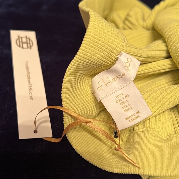 NWT House of Harlow 1960 2-Piece Ribbed Crew Neck/Skirt Set - Picture 14 of 14